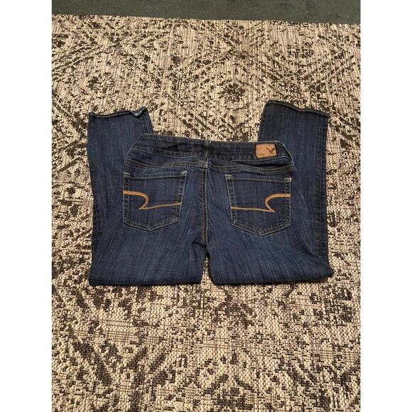 American‎ eagle crop size 2 jeans - Picture 1 of 4
